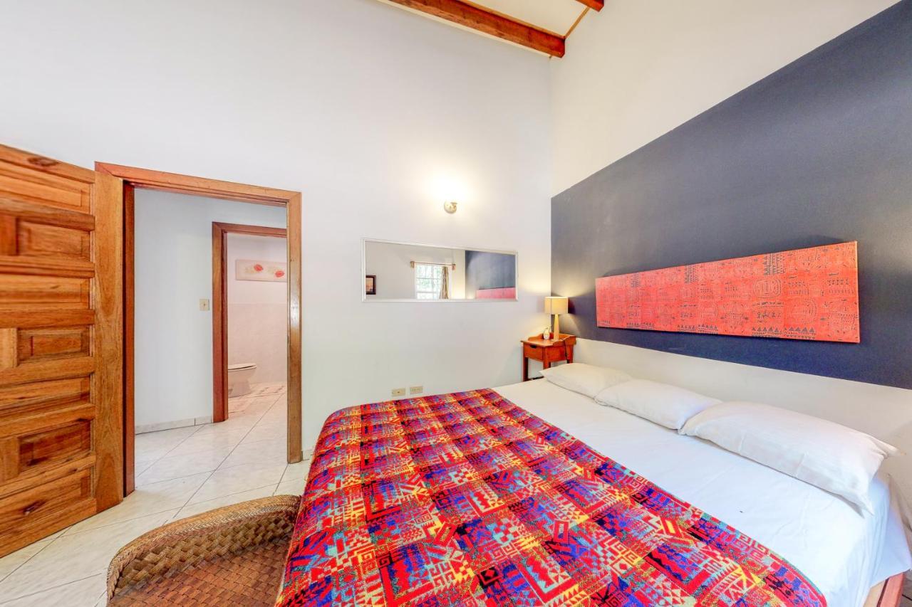 Framadani Villas San Ignacio Room photo